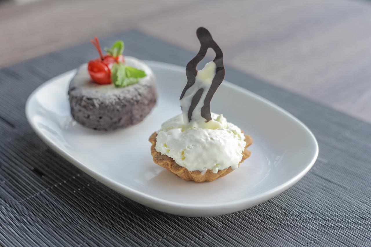 Montana Premier Senggigi Hotel Ngoại thất bức ảnh
